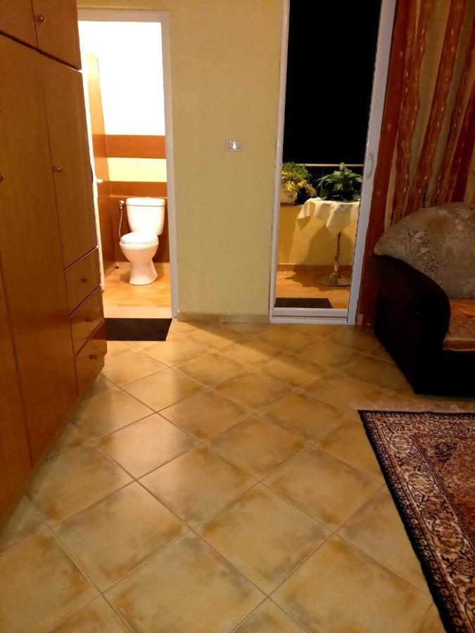Manthoguesthouse Gjirokastër 외부 사진